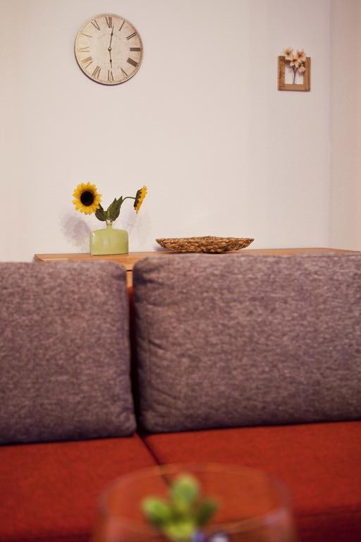 Ferienwohnung Auszeit Am Kurpark Bad Berka - Balkon - Ruhige Lage- Gratis Parkplatz & Wlan Szoba fotó